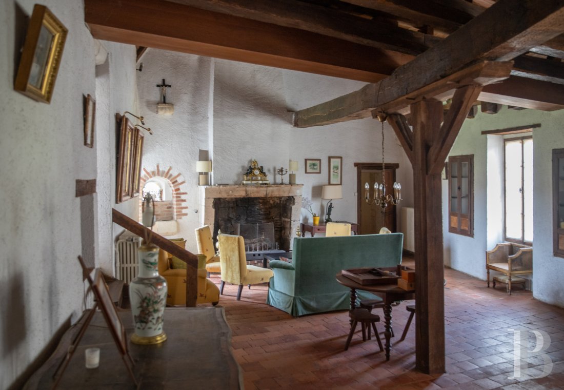 En Touraine, près de Loches, un ancien château-monastère et son domaine de 150 hectares - photo  n°10
